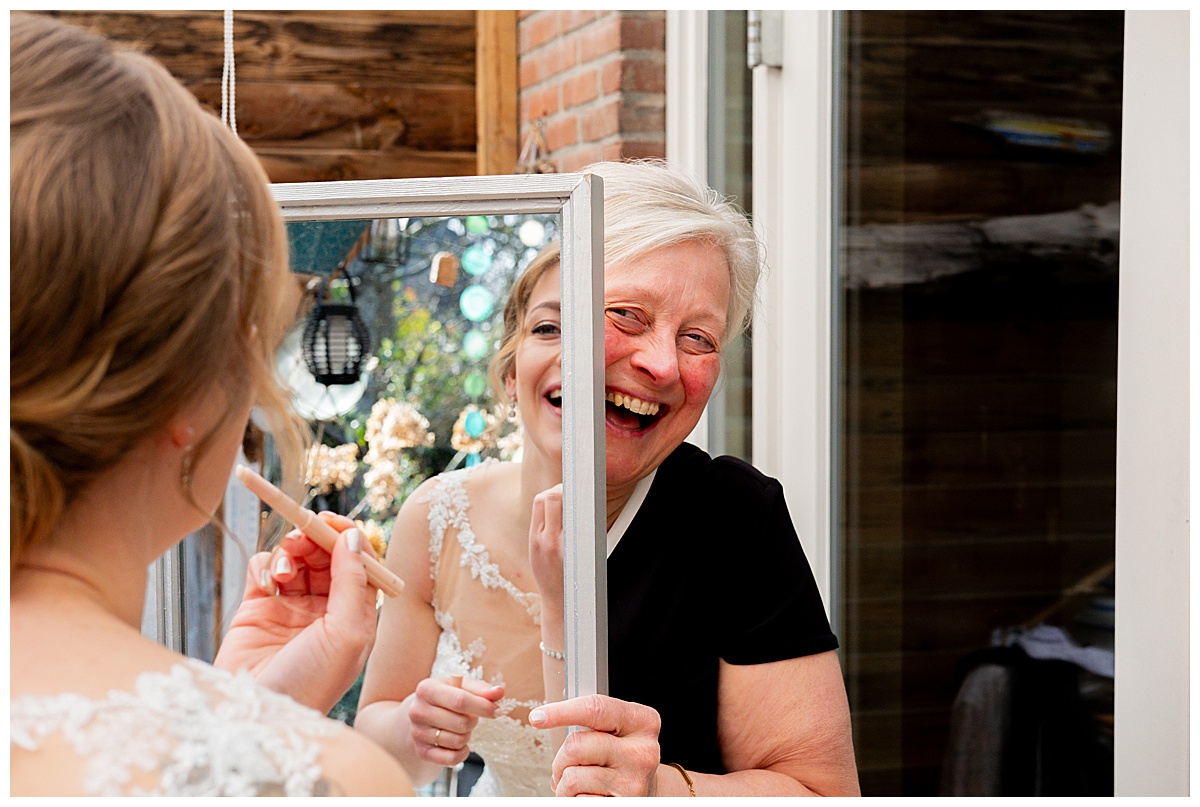 Trouwfotografie Groningen, kleurrijke bruiloft van Wouter en Kelly